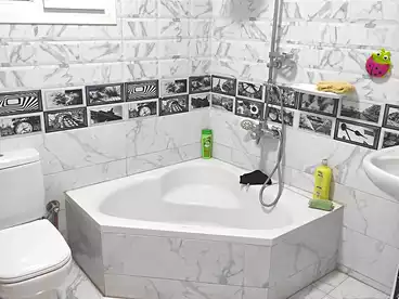 شقق للبيع في شارع المجزر الالي، اللبيني، 125 متر