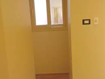 شقق للبيع في أبو يوسف، العجمي، 100 متر