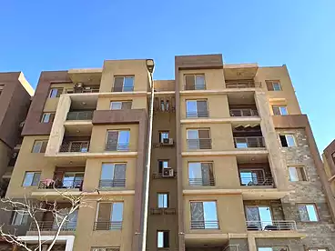 شقق للبيع في دار مصر، 15 مايو، 140 متر