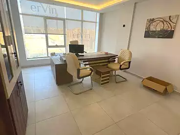 مقر إداري للإيجار في كريستال بلازا - معمار المرشدي، كمبوند بالقطامية، 230 متر