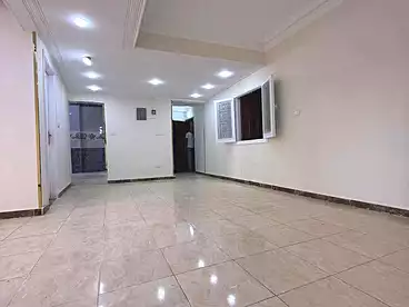 شقق للبيع في شارع منصور، منشية عين حلوان، 140 متر