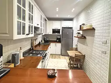 شقق مفروشة للبيع في حي الزهور، الهضبة العليا، 125 متر