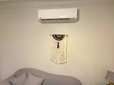 شقة بحديقة للإيجار في حدائق المهندسين، كمبوند بالشيخ زايد، 82 متر