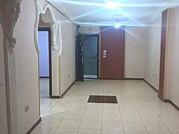 شقق للبيع في شارع أبو ديب، البيطاش، 100 متر