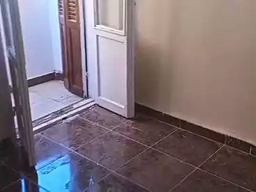 شقق للبيع في شارع عمرو بن العاص، الهانوفيل، 100 متر