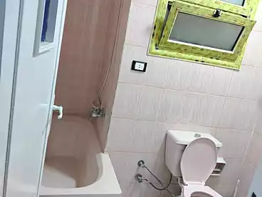 شقق للبيع في شارع جمال عبد الناصر، سيدي بشر بحري، 125 متر
