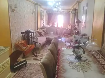شقق للبيع في شارع العيادة القديمة، البيطاش، 130 متر