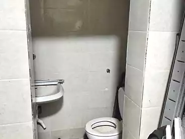 Shops For sale in Menaa Aghadir St, El Asafra, 100 sqm