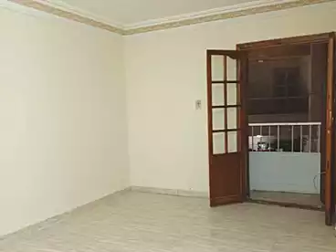 شقق للبيع في شارع جمال عبد الناصر، العصافرة، 150 متر