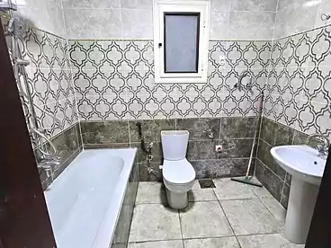 Apartments For sale in Iskandar Ibrahim St., Miami, 160 sqm