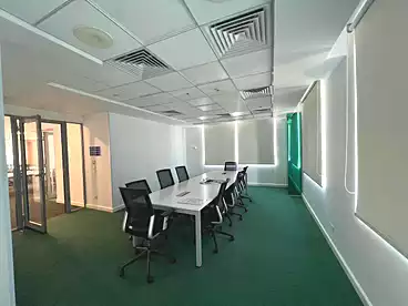 Offices For rent in Southern 90th St., 90th Street, 455 sqm