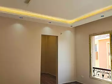 Apartments For sale in El Khamayel, Compounds in Sheikh Zayed, 175 sqm