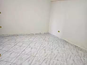 Private For rent in Al Abbaseya Al Mekanekeya St, Abdou Basha, 96 sqm