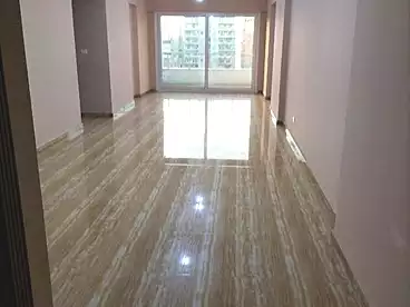 شقق للإيجار في كامب شيزار، الاسكندرية، 170 متر