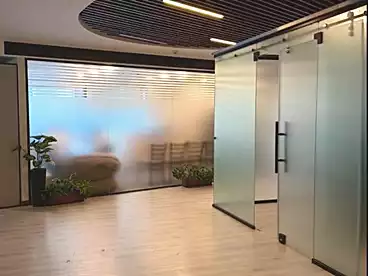 Offices For rent in Southern 90th St., 90th Street, 850 sqm