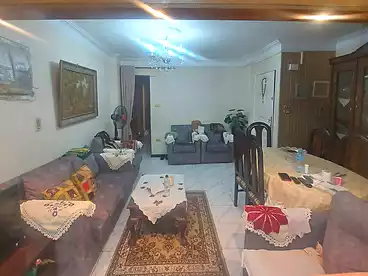 Apartments For sale in Zou El Fekar Basha St., Helwan, 100 sqm