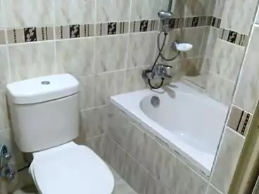 شقق للإيجار في كامب شيزار، الاسكندرية، 80 متر