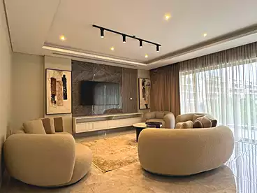 شقق للإيجار في كمبوند ليك فيو - الحاذق، كمبوند بالتجمع الخامس، 225 متر