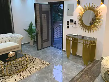 عقارات للبيع في المجاورة الاولى، الحي الثامن، 160 متر