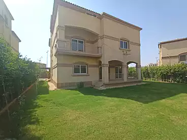 Villas For sale in Phase 9, Extension of Rehab, 380 sqm