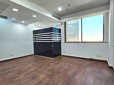 Offices For rent in Northern 90th St., 90th Street, 220 sqm