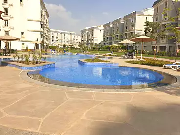 فلل للإيجار في كمبوند ماونتن فيو هايد بارك، كمبوند بالتجمع الخامس، 260 متر