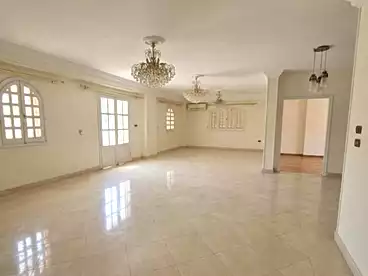 دور كامل للإيجار في كمبوند الأمن العام، كمبوند بالتجمع الخامس، 300 متر