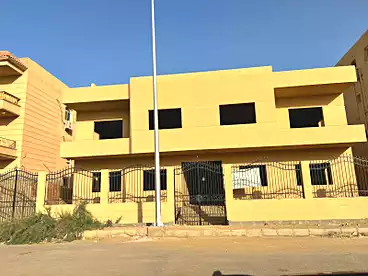 فلل للبيع في شارع ابو عبيده بن الجراح، الياسمين 5، 720 متر