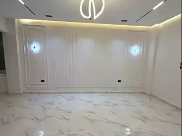 Apartments For sale in Msadak St., Dokki, 209 sqm