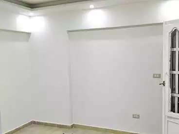 Apartments For sale in El Mandara Bahri, El Mandara, 135 sqm