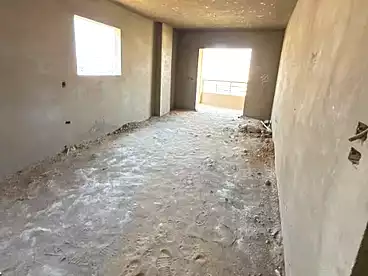 Apartments For sale in Eighth Neighborhood, Zahraa El Maadi, 145 sqm