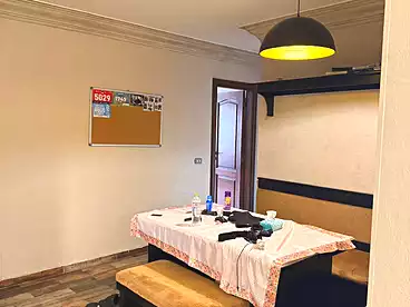 Apartments For sale in Street 35, Fifth Neighborhood, 212 sqm