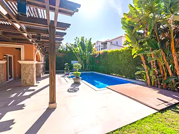 Villas For sale in Jewar Compound - El Forat, Compounds in King Mariout, 487 sqm