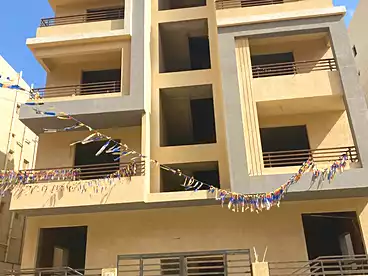 عمارات للبيع في حي 2000 قطعة، التوسعات الشمالية، 252 متر