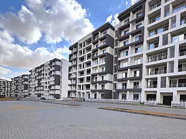 Apartments For sale in Stau Compound - Al Azhar, R7, 175 sqm