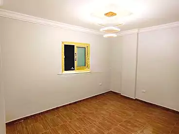 شقق للبيع في البيطاش، العجمي، 120 متر