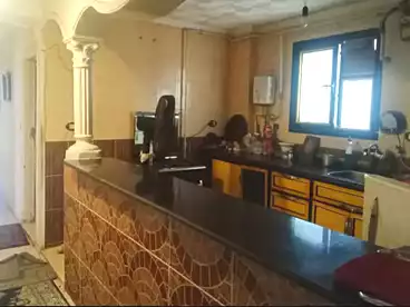 شقق للبيع في طريق الجيش، المندرة، 165 متر