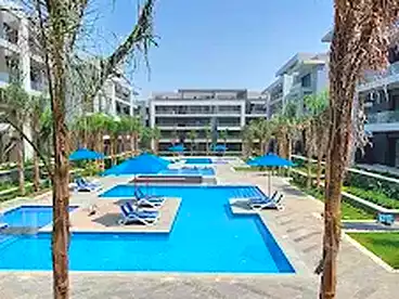 شقق للبيع في كمبوند الباتيو 7 - لافيستا، كمبوند بالتجمع الخامس، 160 متر