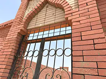 Grave For sale in 3rd Industrial Zone, Robeiky, 21 sqm