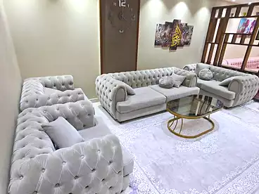 سكني للبيع في طريق الهضبة الوسطي، الحي الثالث، 202 متر