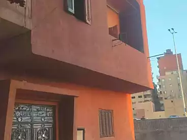Building For sale in Al Omraneyah Al Gharbeyah, El Omraneya, 75 sqm