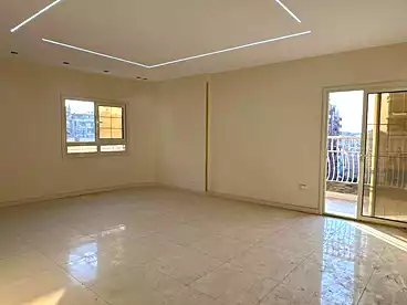 Apartments For sale in Ezz El-Deen Omar St., El Talbeya, 200 sqm