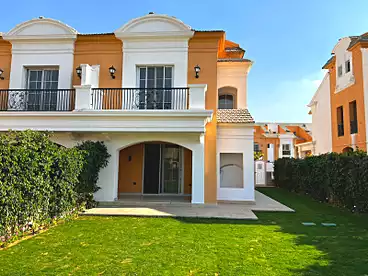 Town House For rent in Layan Residence - Manazel, Compounds in New Cairo, 275 sqm