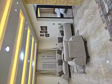عقارات للبيع في ميدان لبنان، المهندسين، 200 متر