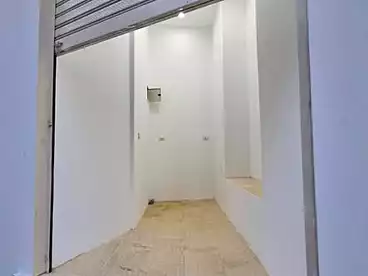 Commercial For rent in El Seyouf, Alexandria, 6 sqm