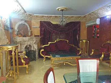 Properties For rent in Moez El Dawla St., 6th Zone, 250 sqm