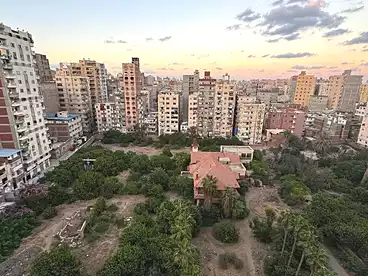 شقق للبيع في شارع سيبوية، فيكتوريا، 150 متر