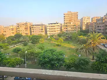 Apartments For rent in Abdelhamid Badawi St., Heliopolis - Masr El Gedida, 210 sqm