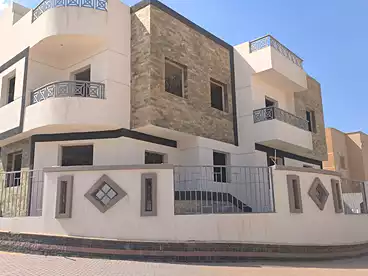فلل للبيع في بالم فيلا، كمبوند في ٦ اكتوبر، 150 متر