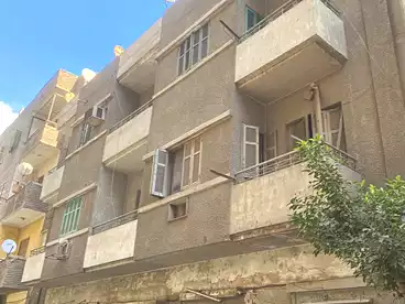 Building For sale in El Khalafwai, Shoubra, 275 sqm